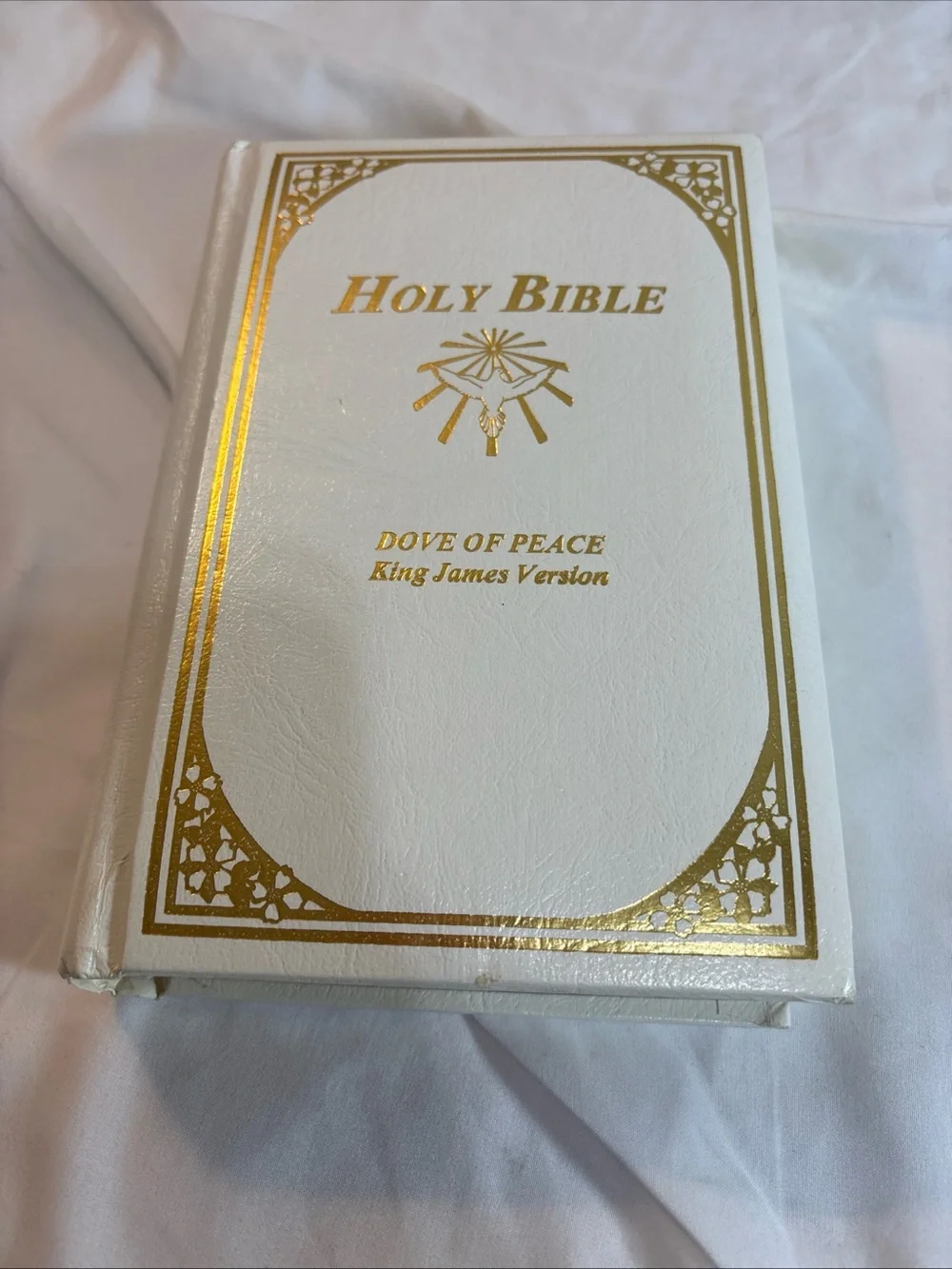 Holy Bible Dove of Peace - White Cover